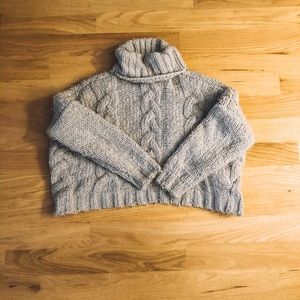 Light Gray Chunky Cropped Sweater